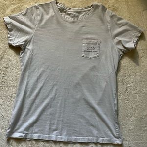 Women’s Vineyard Vines T-shirt